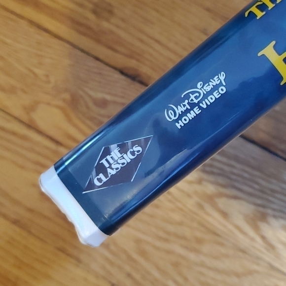 RARE Black Diamond Edition The Fox and the Hound VHS Tape Walt Disney VHS #2041 - Picture 2 of 7